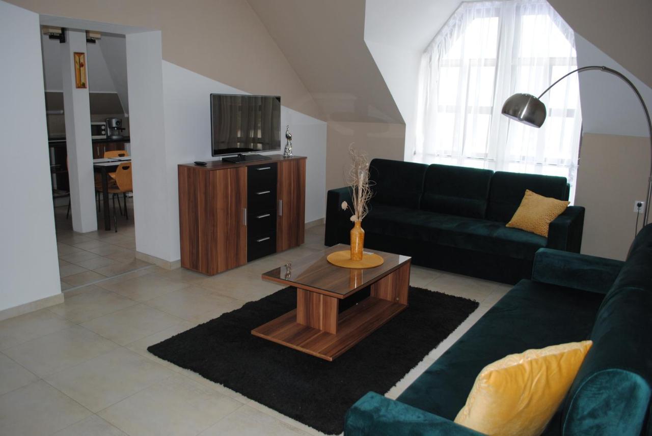Dog Friendly Dom, Apartamenty Wichrowe Wzgorza Z Basenem Brenna Ustron Bagian luar foto