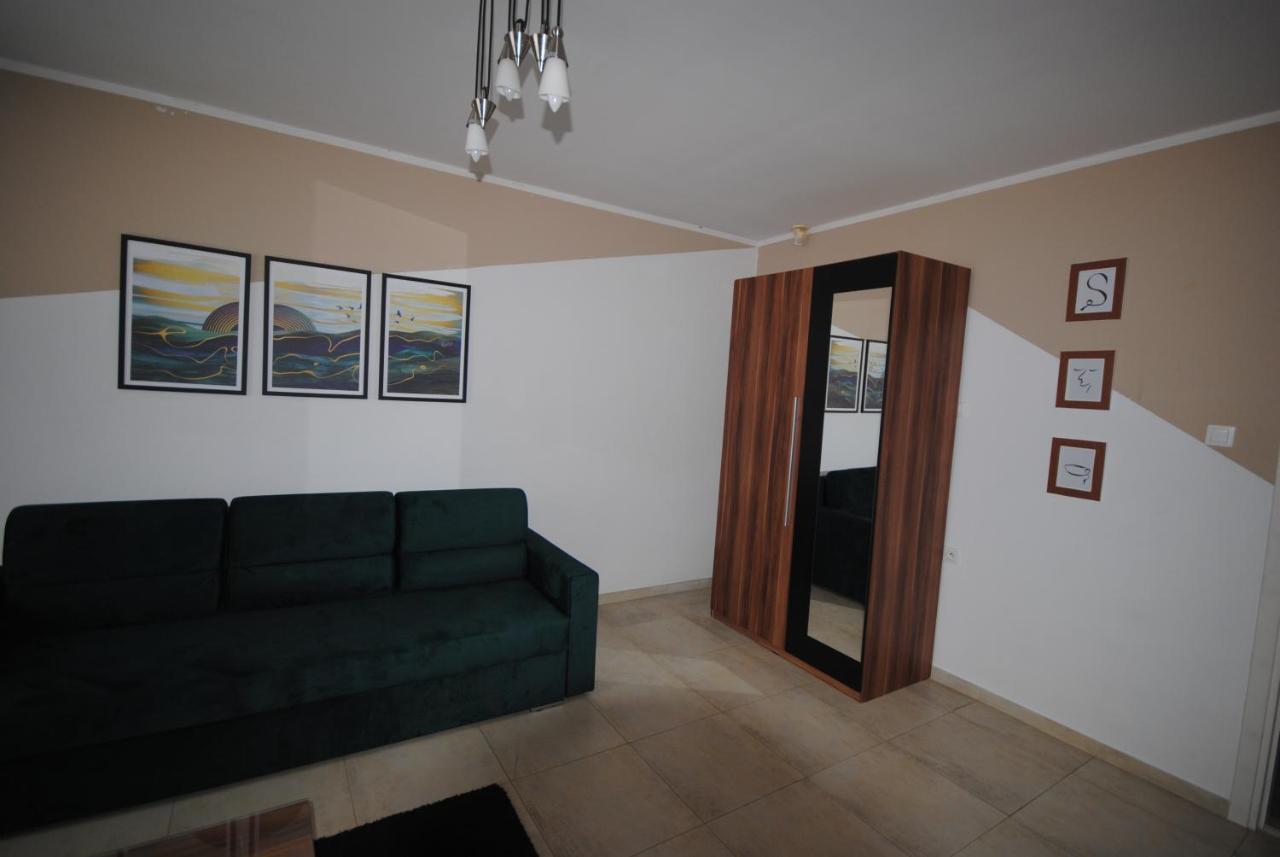 Dog Friendly Dom, Apartamenty Wichrowe Wzgorza Z Basenem Brenna Ustron Bagian luar foto